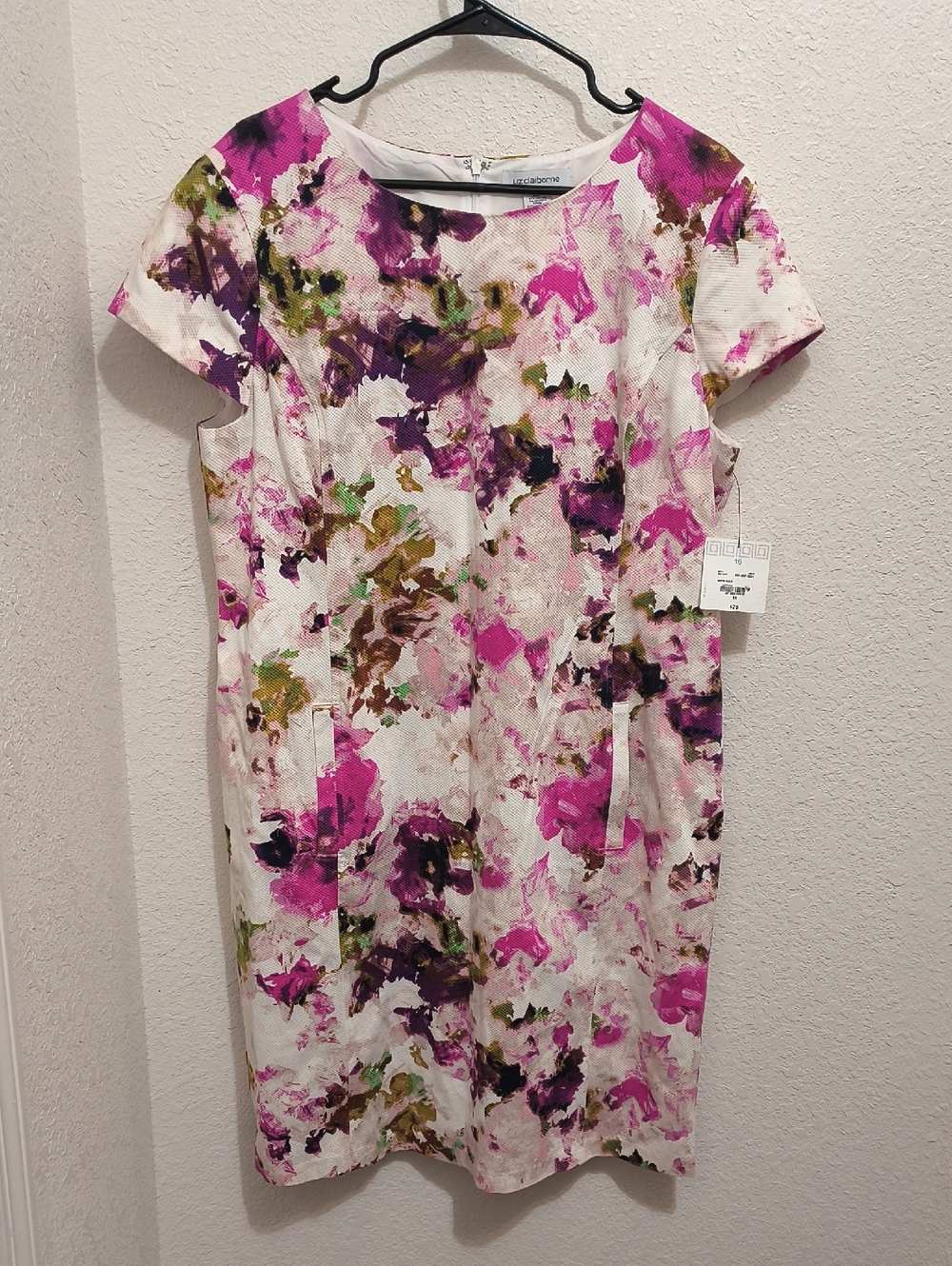 NWT Liz Claiborne Dress 16 with White/ Pink/Purple Floral. Lined, Side Pockets